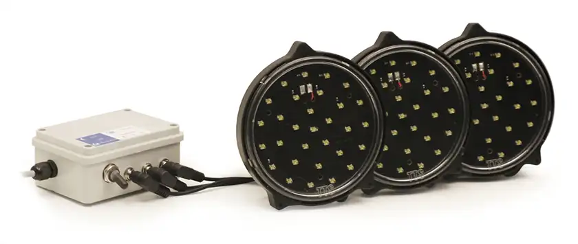 Tri-flash kit Ø 130 with 30 LEDs • Rechargeable battery power supply
