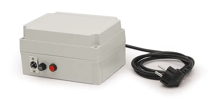 230V SUPPLY FOR TEMPORARY TRAFFIC LIGHT