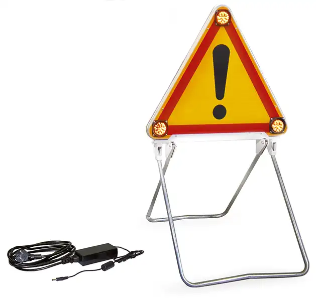 Intervention triangle 700 batteries + charger