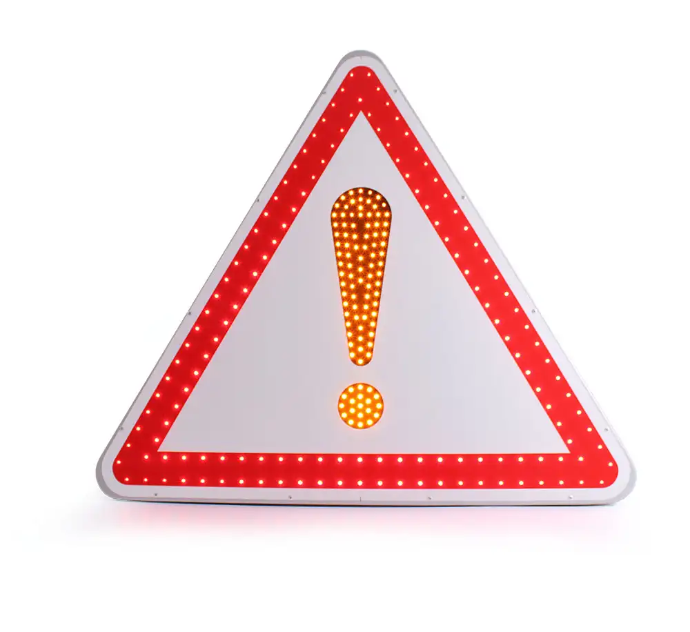 Panneau de police renforcé BTR • Triangle • A14 • 1000 • Classe 2 • 12 V