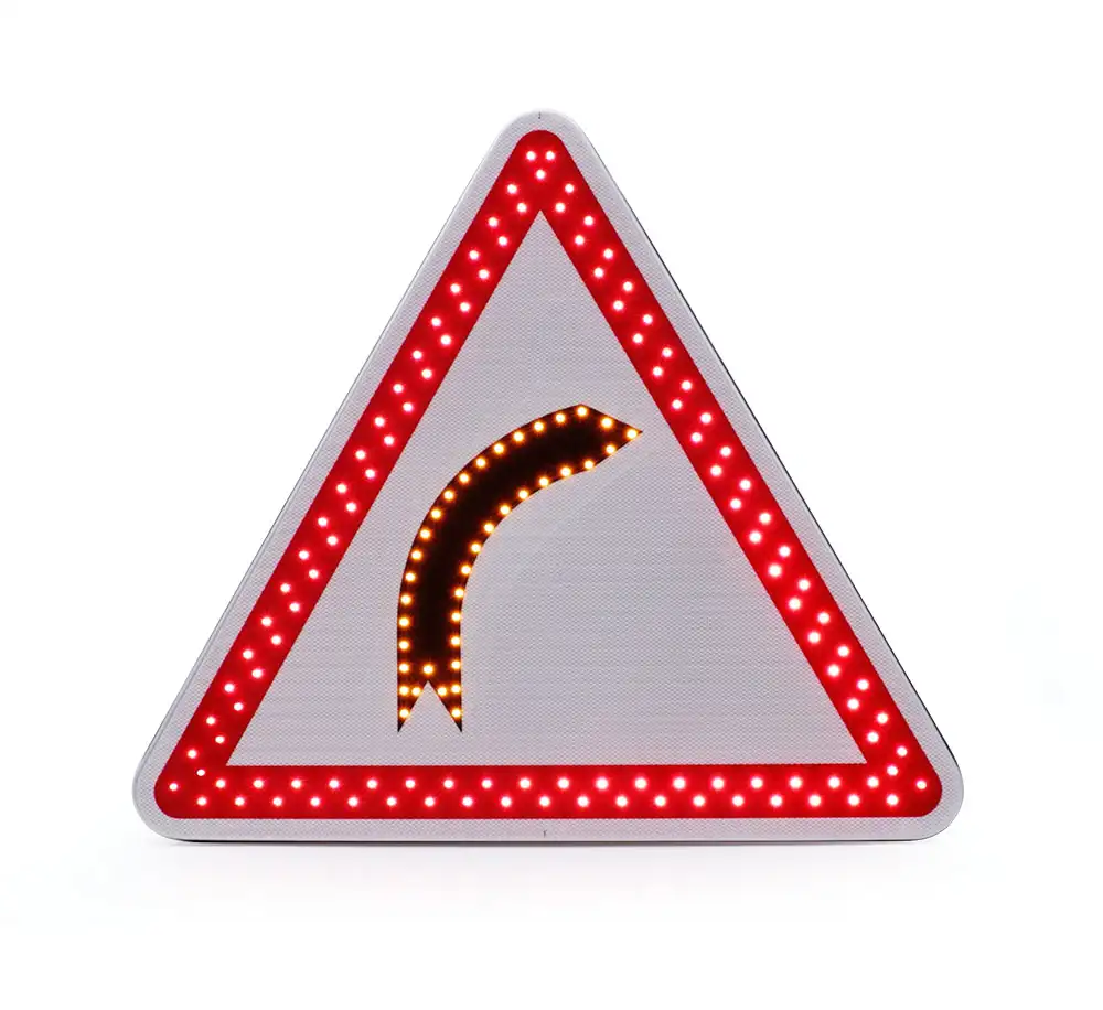 Panneau de police renforcé BTR • Triangle • A1a •1000 • Classe 2 • 12 V