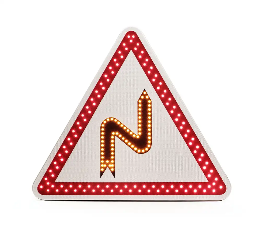 Panneau de police renforcé BTR • Triangle • A1c •1000 • Classe 2 • 12 V