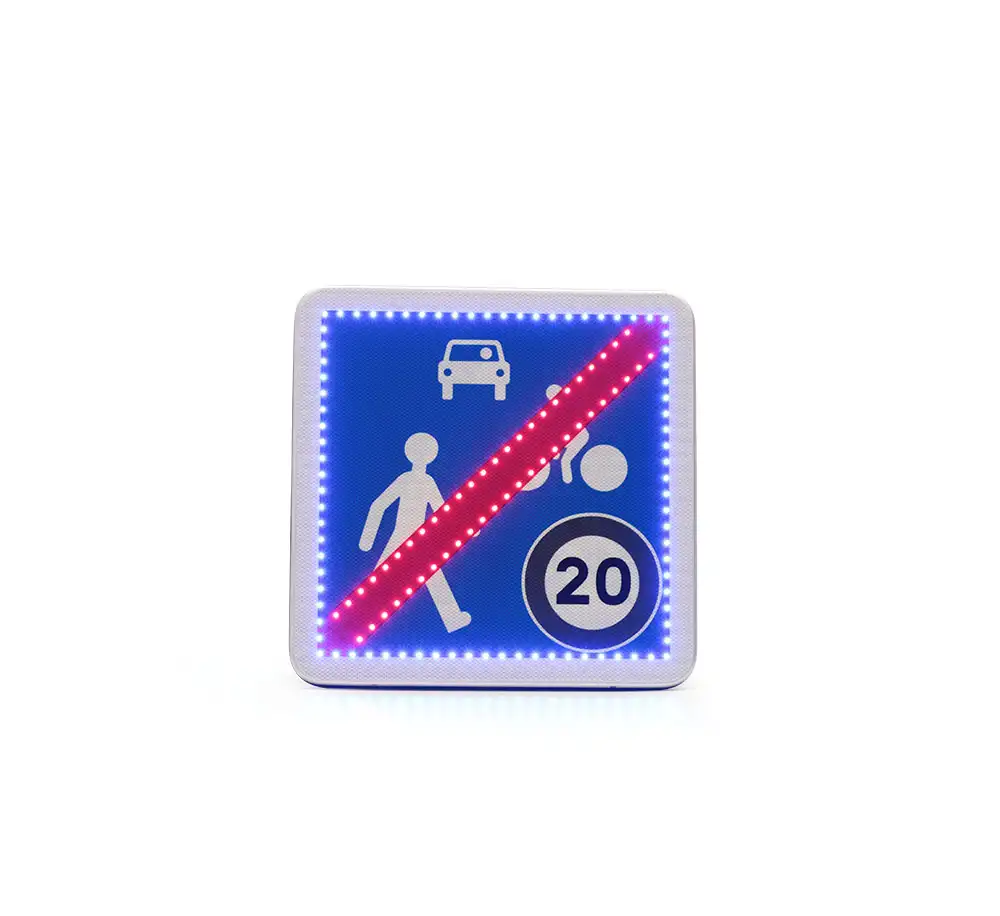 Panneau de police renforcé BTR • Carré • B53 • 500 • Classe2 • 12 V