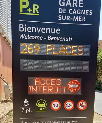 Totem parking Cagnes-sur-Mer